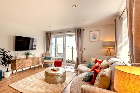 Living Area of Waters Edge 2 Bedroom Apartment
